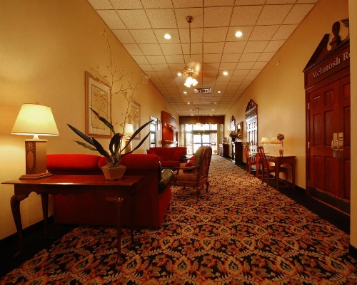 Quality Inn Shenandoah Valley image 11